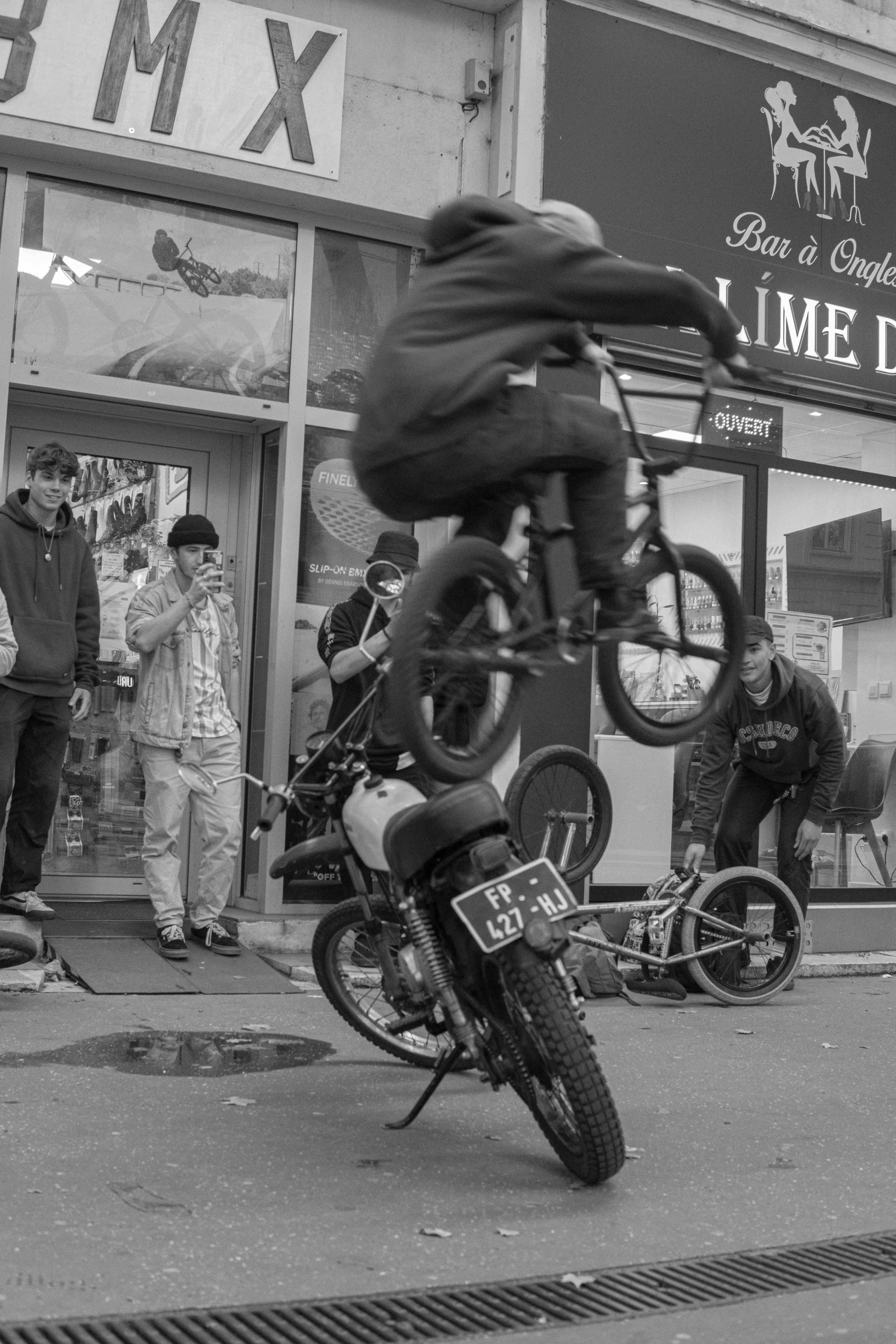 BROS BIKE STORE - LOCALS SESH OCT 2021